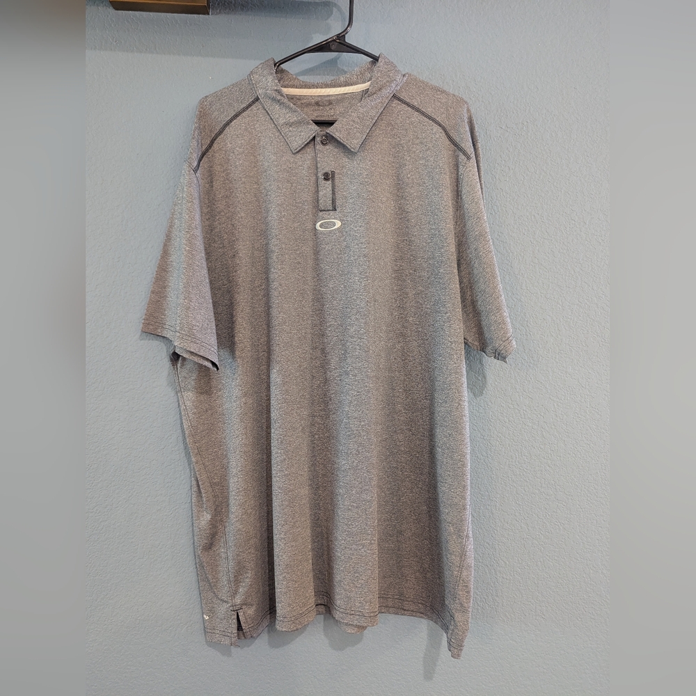 Oakley Men's Gray Polo Shirt